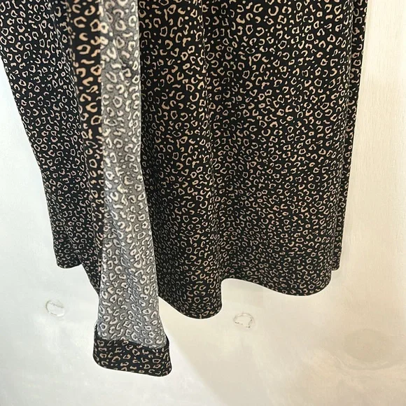 ANN TAYLOR WRAP DRESS WOMEN SIZE 6 BLACK TAN LONG SLEEVE ANIMAL PRINT - Picture 5 of 15